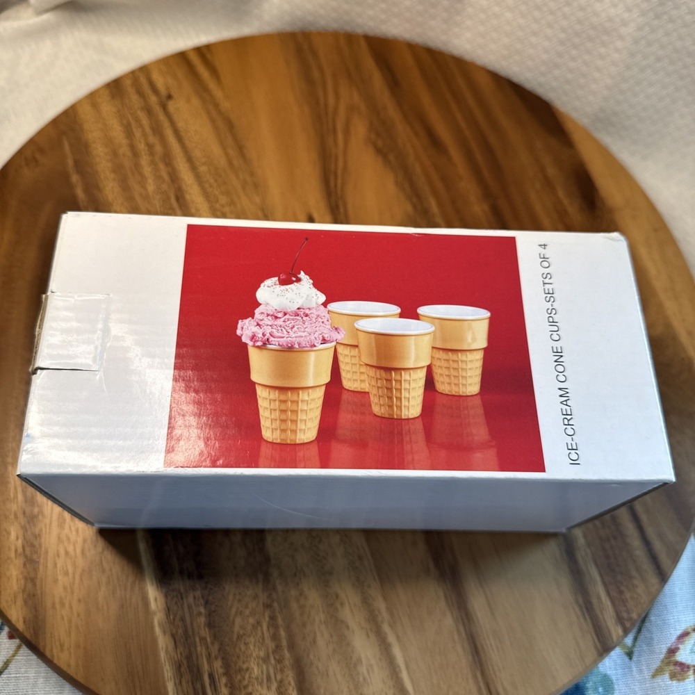 Novelty Ice Cream Cone Cups Set Of 4 Beige Melamine Unbranded  New